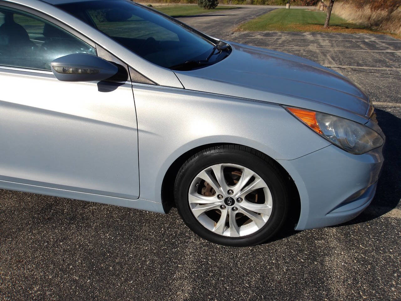 Used 2011 Hyundai Sonata Limited w/ Navigation Pkg 5 image 31