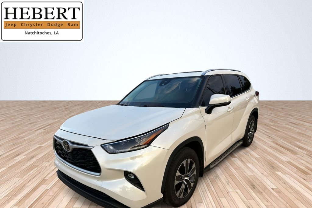 Used 2021 Toyota Highlander XLE