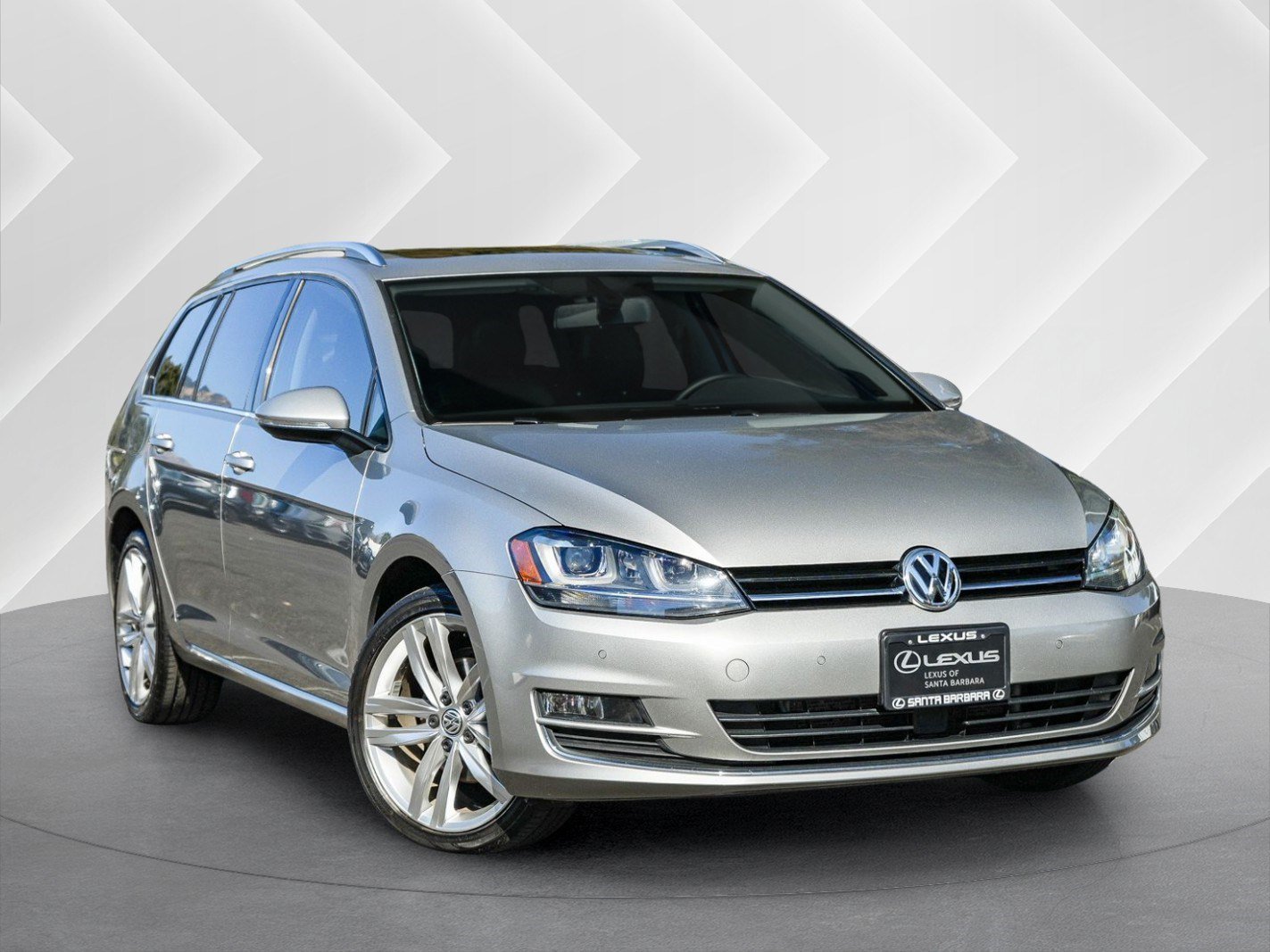 Used 2015 Volkswagen Golf TDI SEL w/ Lighting Package (SEL) FWD image 1