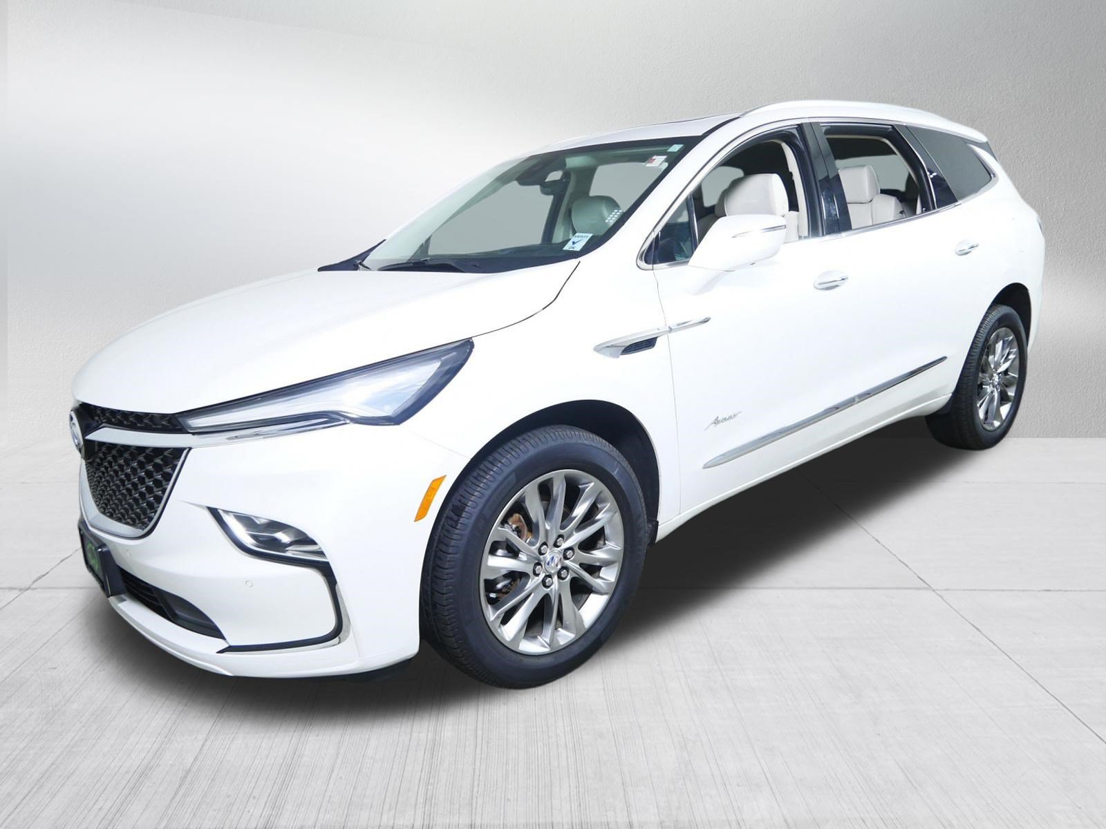 Certified 2023 Buick Enclave Avenir w/ Avenir Technology Package AWD/4WD image 3