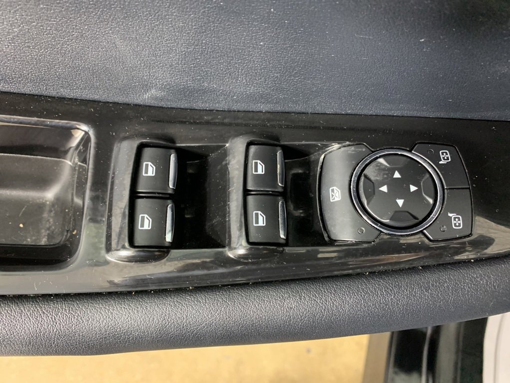 Used 2020 Ford Edge ST w/ Equipment Group 401A image 17