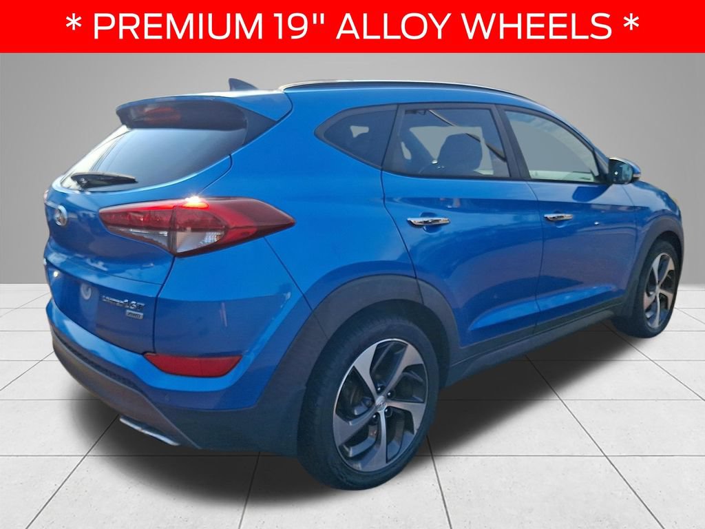 Used 2016 Hyundai Tucson Limited w/ Option Group 03 AWD/4WD image 4