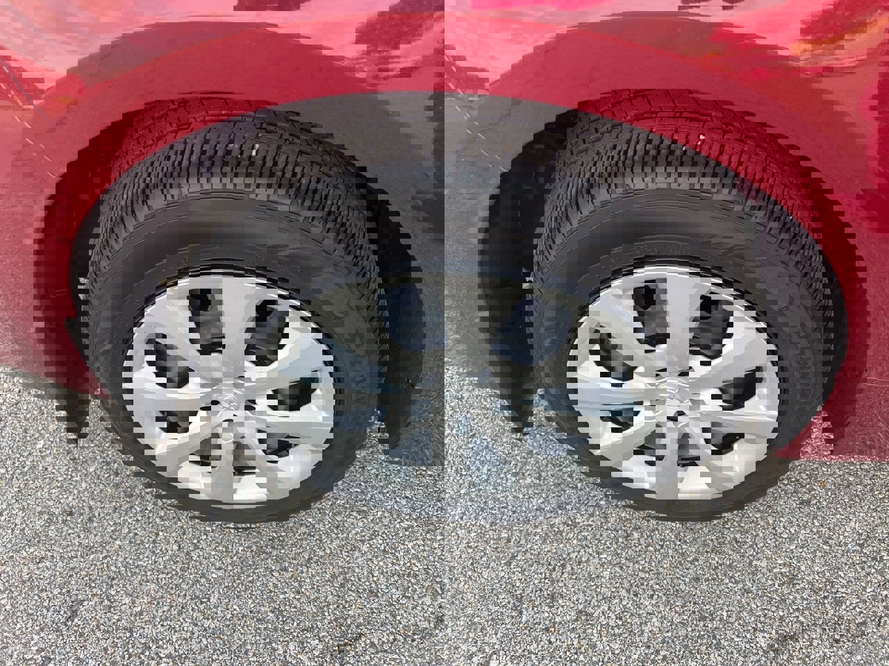 Used 2025 Toyota Corolla LE image 14