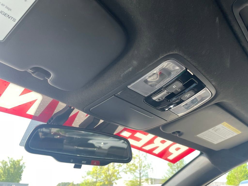 Used 2023 Kia Forte GT-Line w/ GT-Line Premium Package image 19