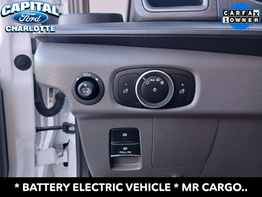 Used 2023 Ford E-Transit Medium Roof RWD image 22