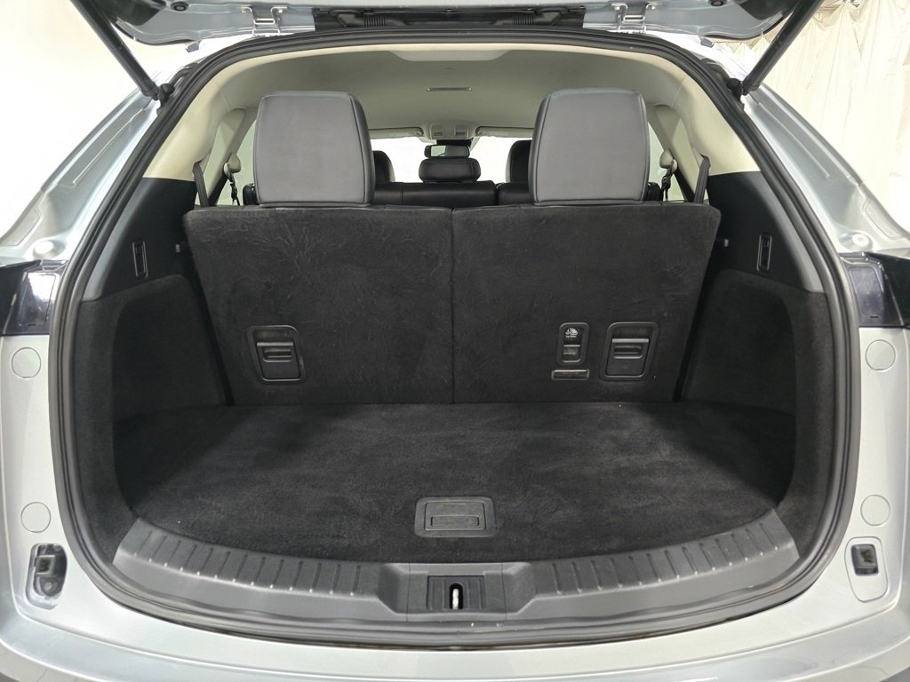 Used 2018 MAZDA CX-9 Touring image 16