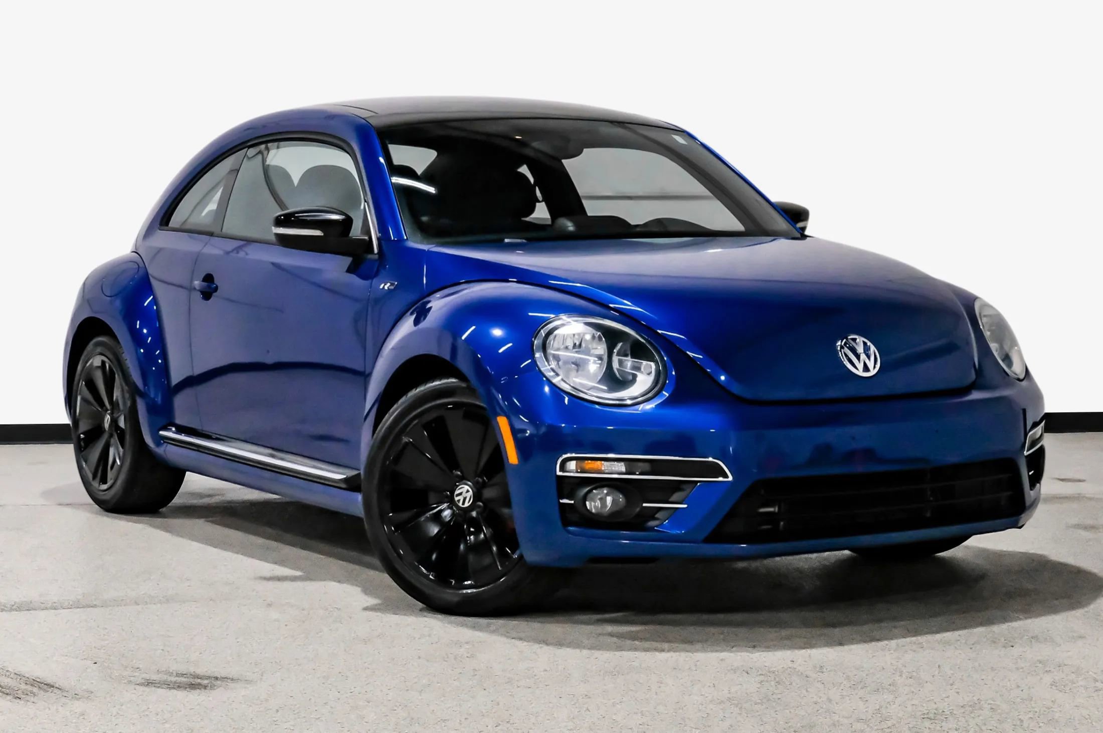 Used 2014 Volkswagen Beetle GSR image 4
