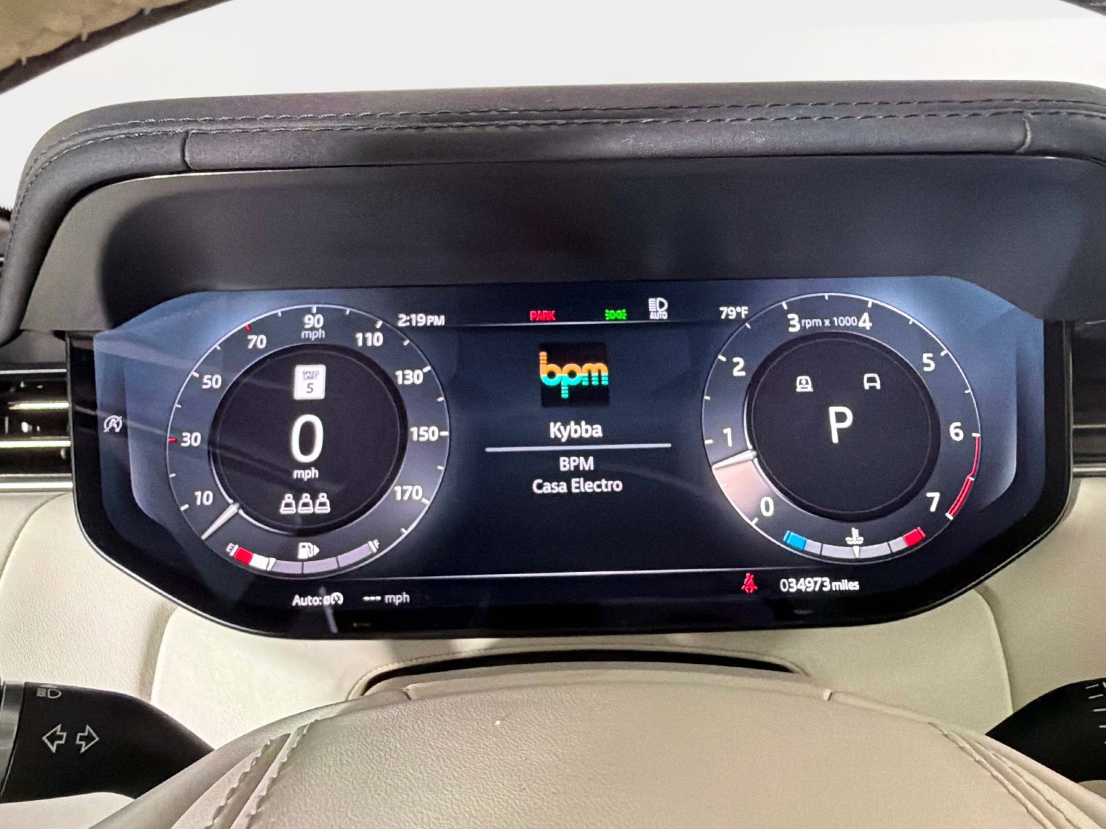 Used 2023 Land Rover Range Rover SE image 47