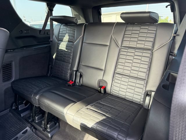 Used 2023 Cadillac Escalade ESV Sport Platinum w/ LPO, Floor Liner Package AWD/4WD image 12
