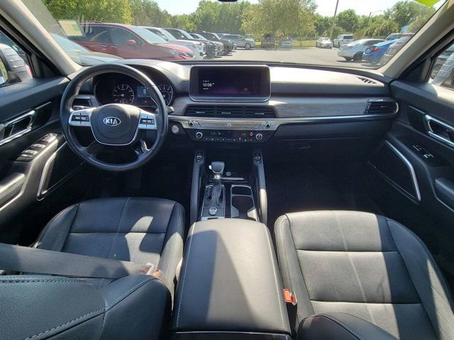 Used 2021 Kia Telluride EX w/ EX Premium Package image 2