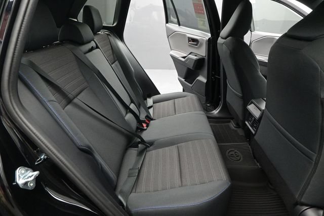 New 2026 Toyota RAV4 SE w/ Convenience Package AWD/4WD image 14
