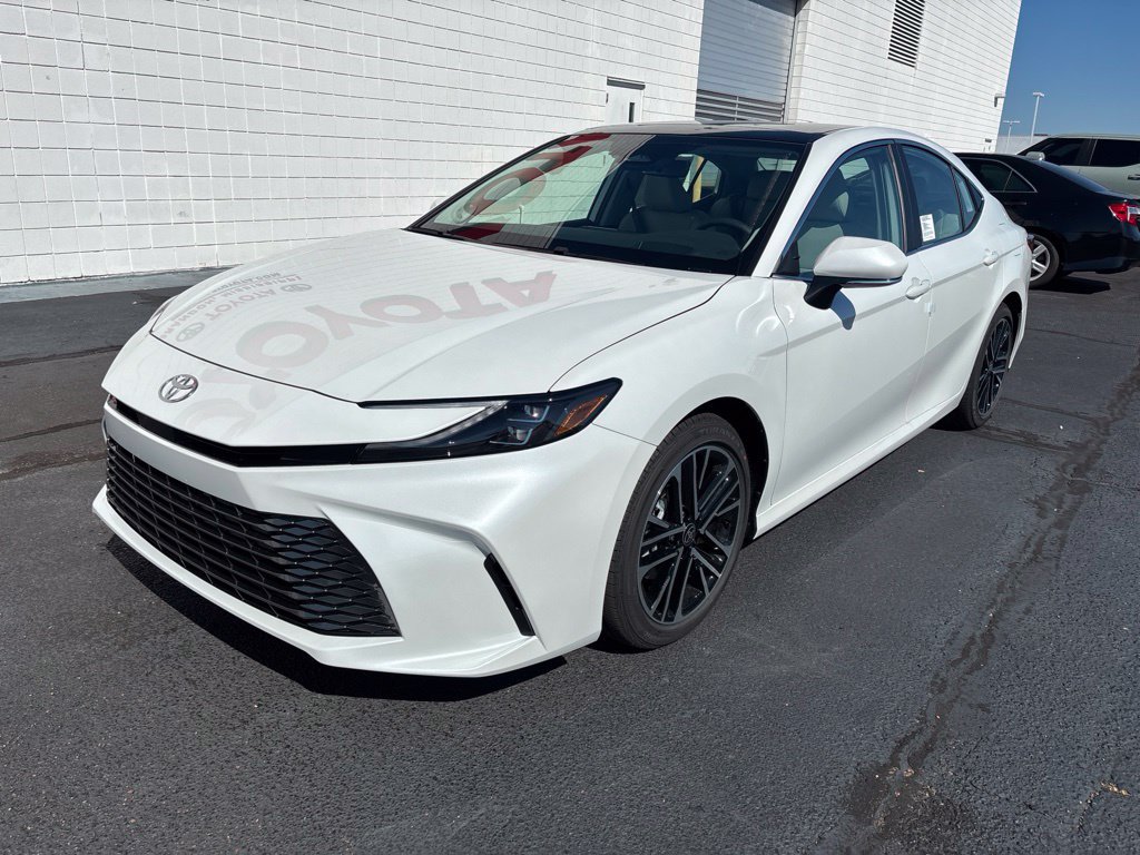 New 2026 Toyota Camry XLE FWD image 1
