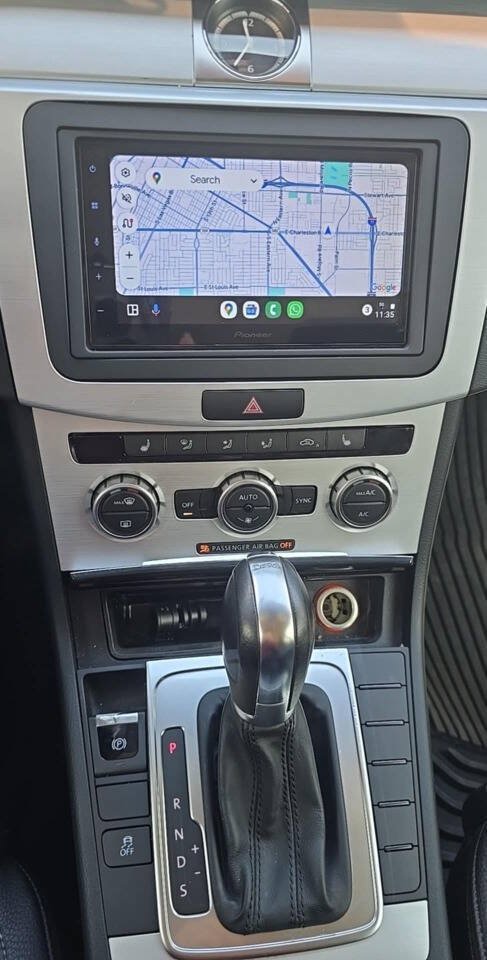 Used 2016 Volkswagen CC Trend FWD image 12