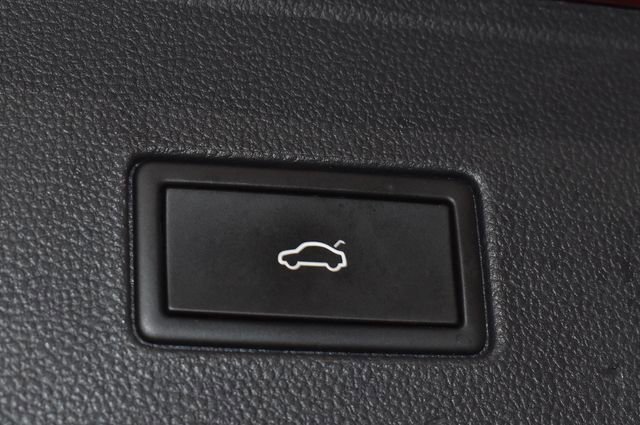 Used 2022 Volkswagen Atlas SEL image 35