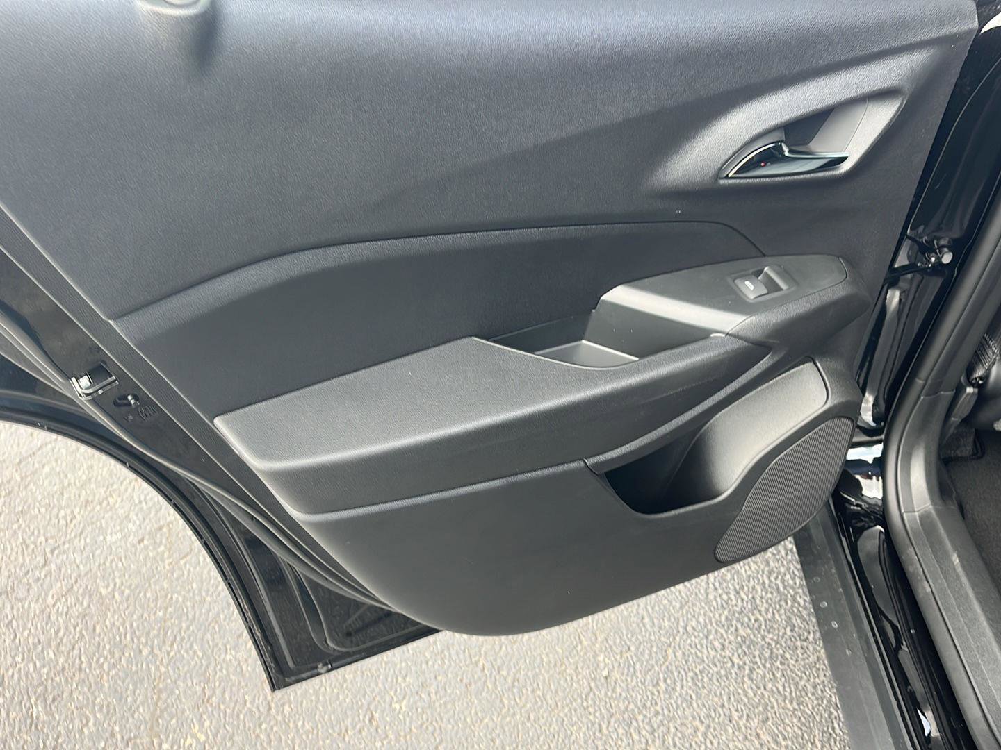 New 2026 Chevrolet Trax LT image 21