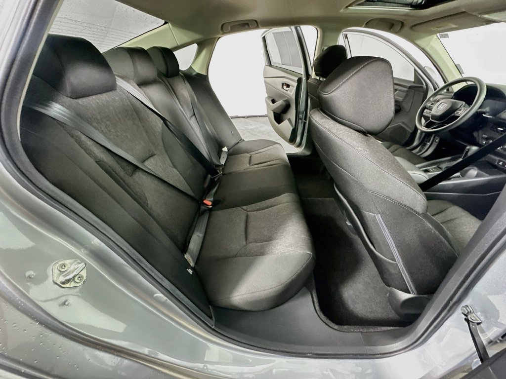 Used 2024 Honda Accord EX image 12