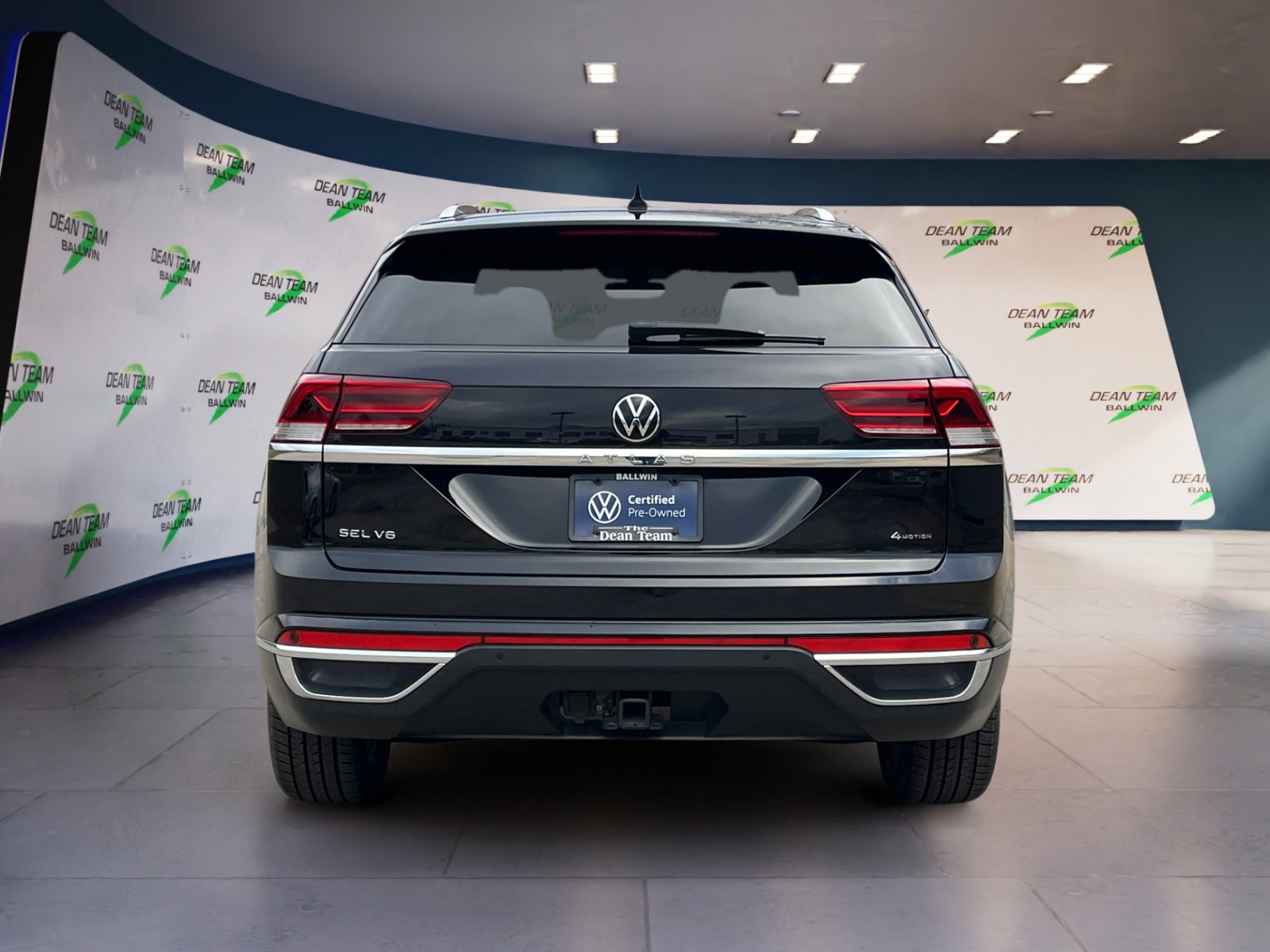 Certified 2023 Volkswagen Atlas Cross Sport SEL image 6