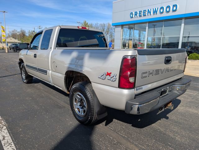 Used 2004 Chevrolet Silverado 1500 4x4 Extended Cab w/ Light Duty Power Package image 3