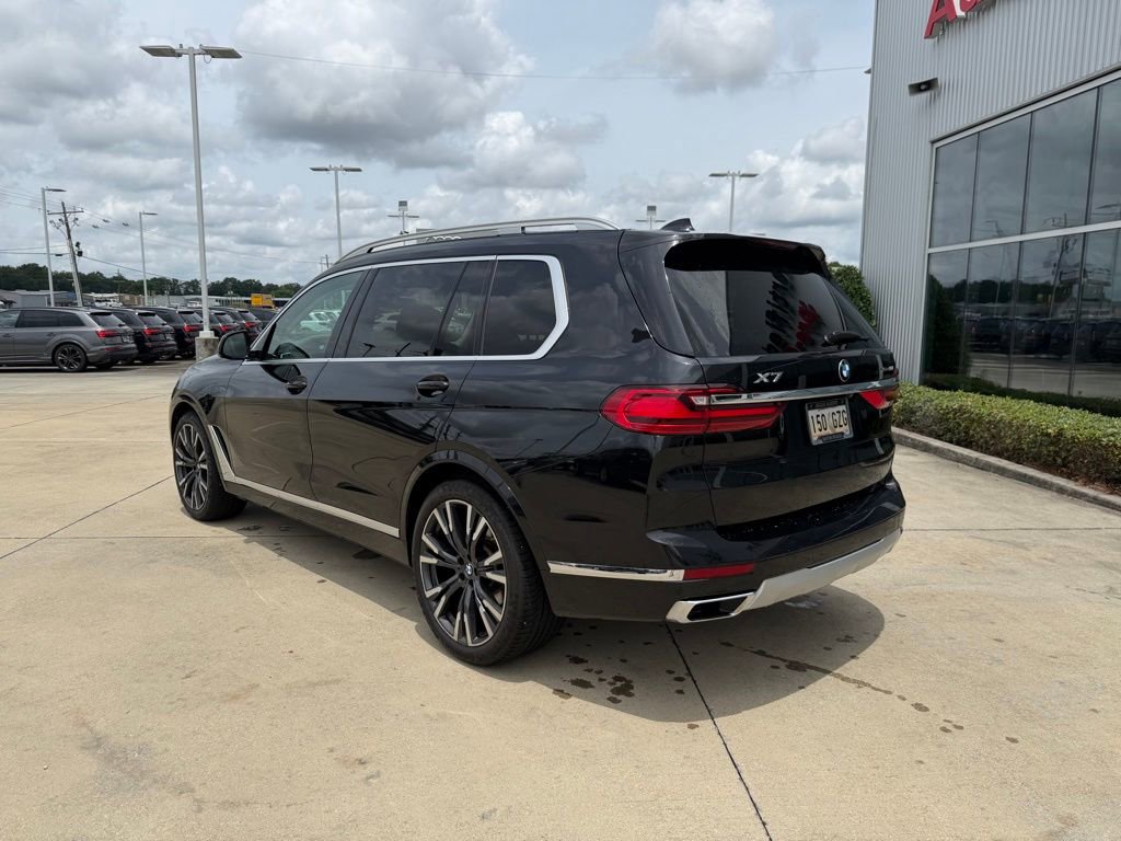 Used 2021 BMW X7 xDrive40i w/ Premium Package 2 AWD/4WD image 8