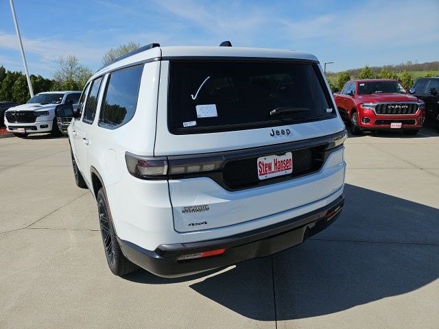 New 2026 Jeep Grand Wagoneer Limited AWD/4WD image 3