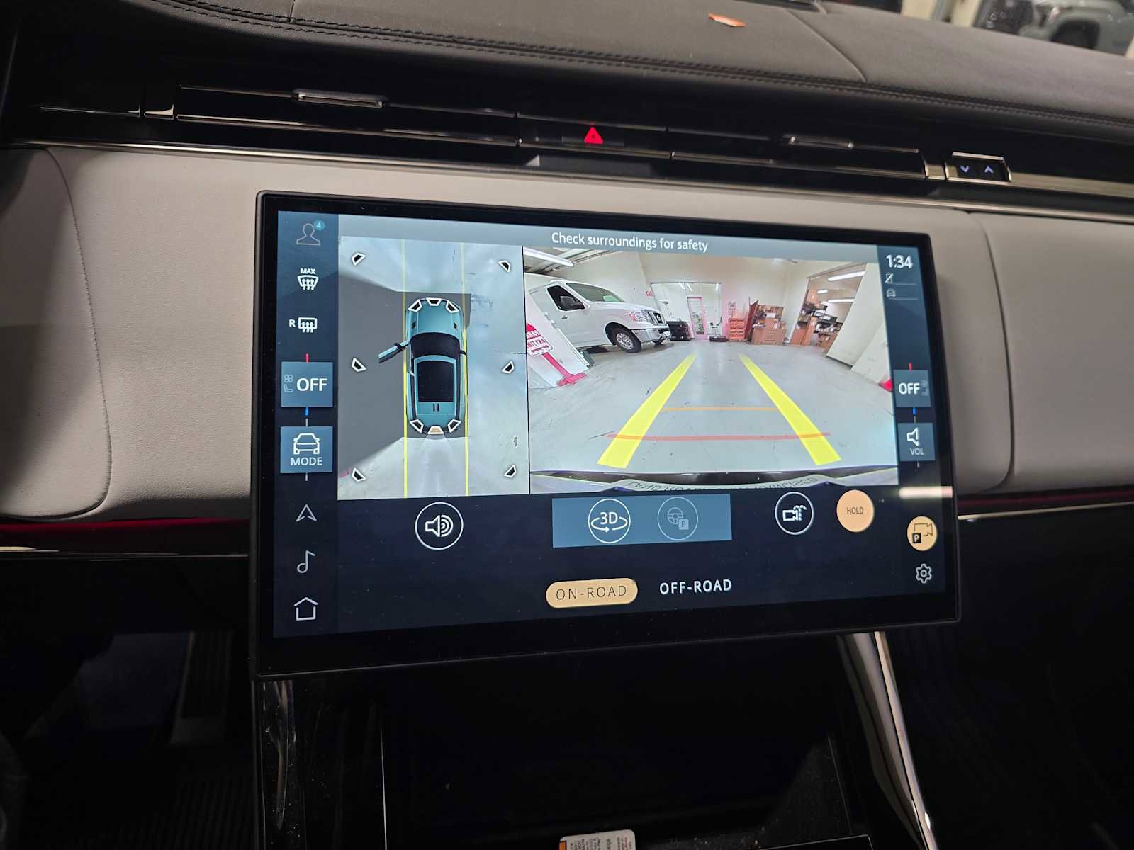 Used 2025 Land Rover Range Rover Sport Autobiography image 31