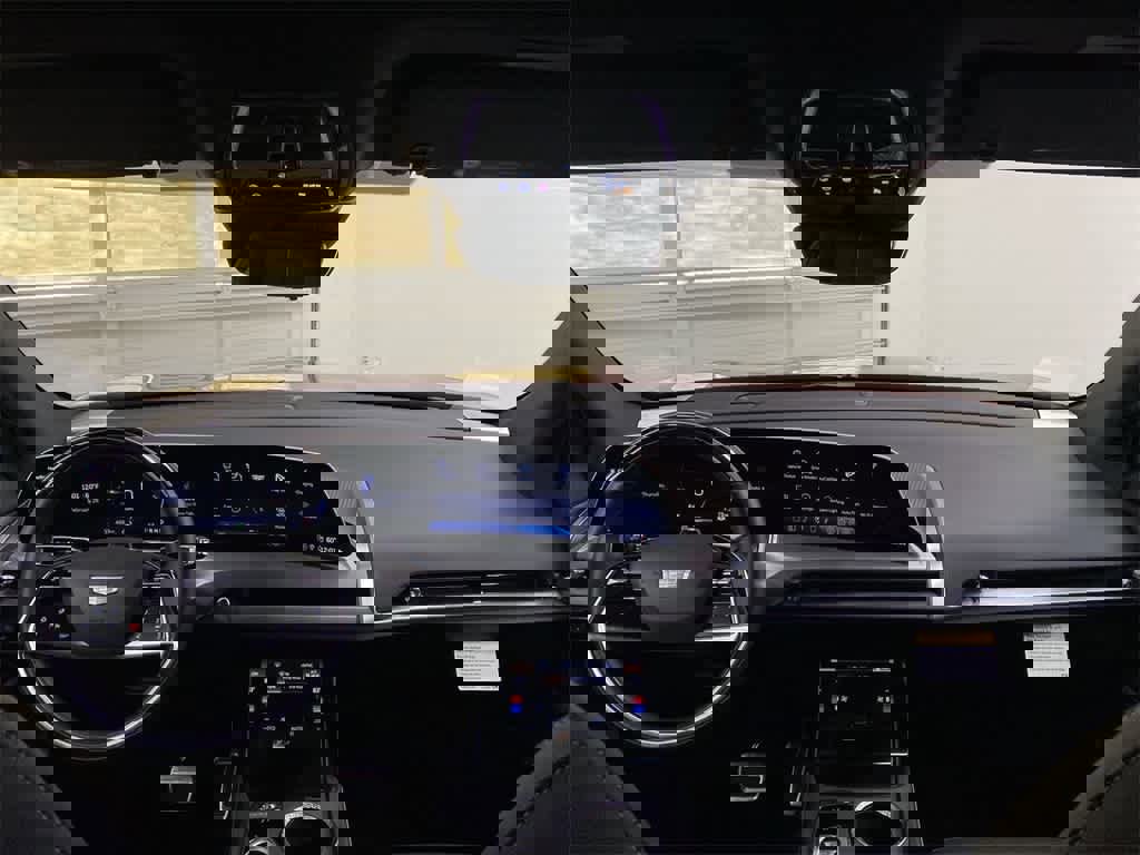 Certified 2026 Cadillac Vistiq Sport w/ LPO, Floor Liner Package image 13