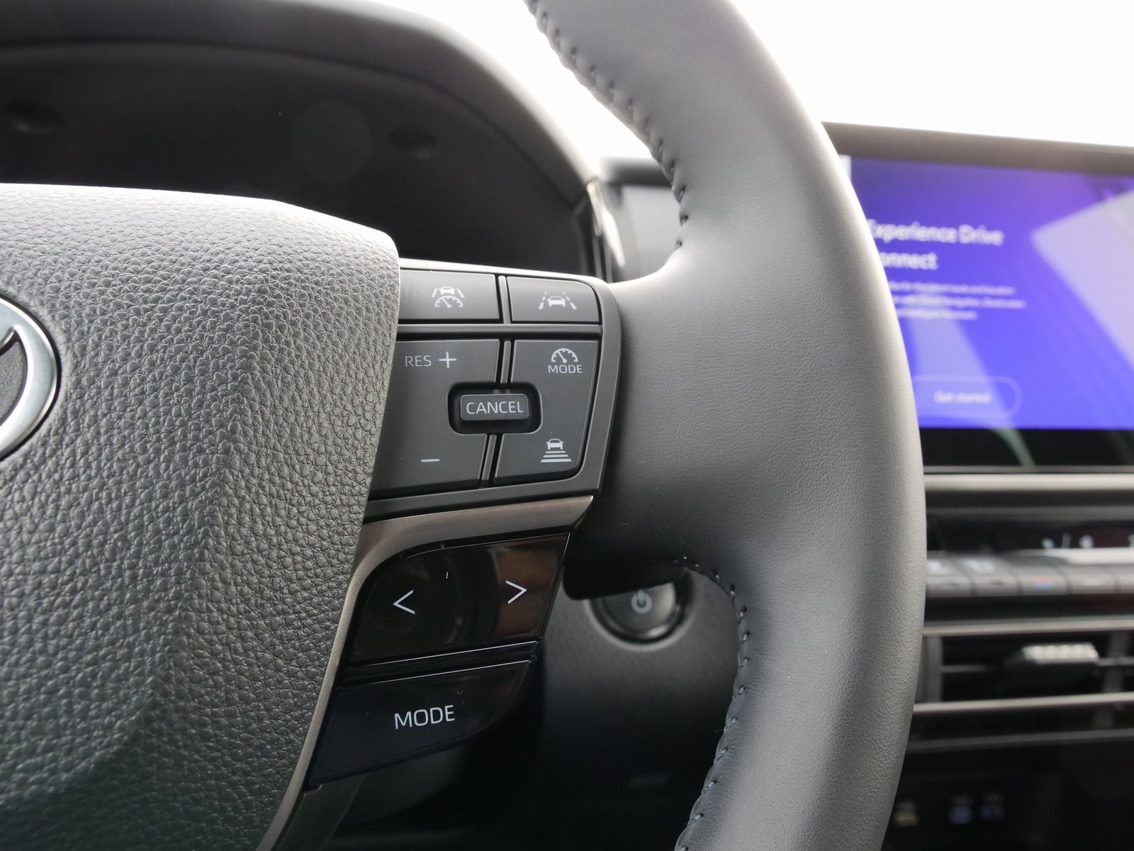 Used 2025 Toyota Camry XSE image 23