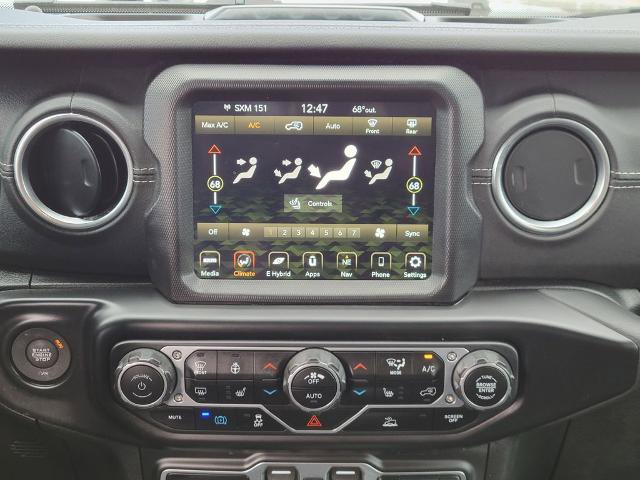 Used 2023 Jeep Wrangler Unlimited Sahara w/ Cold Weather Group image 20