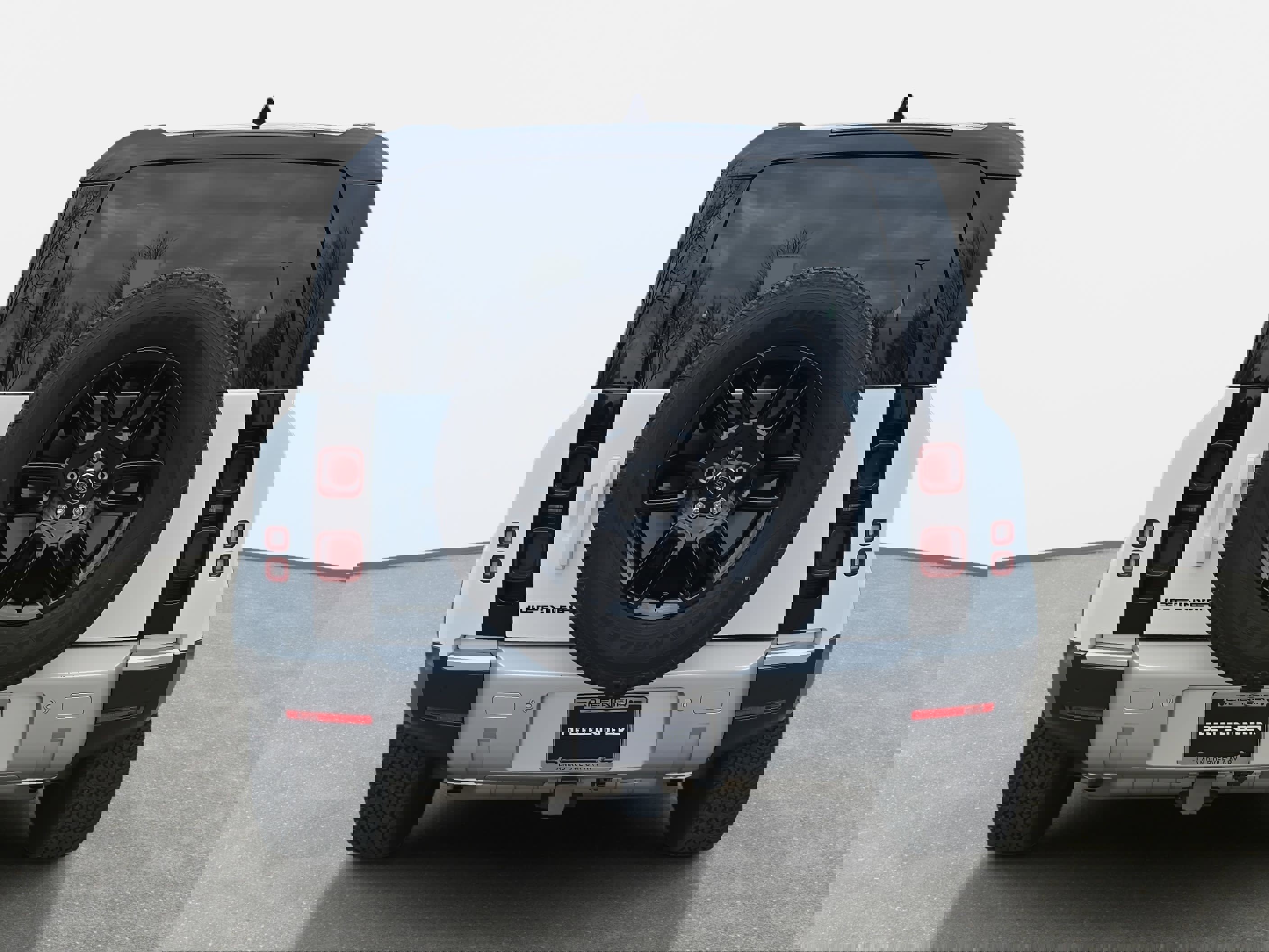 Certified 2025 Land Rover Defender 90 S image 6