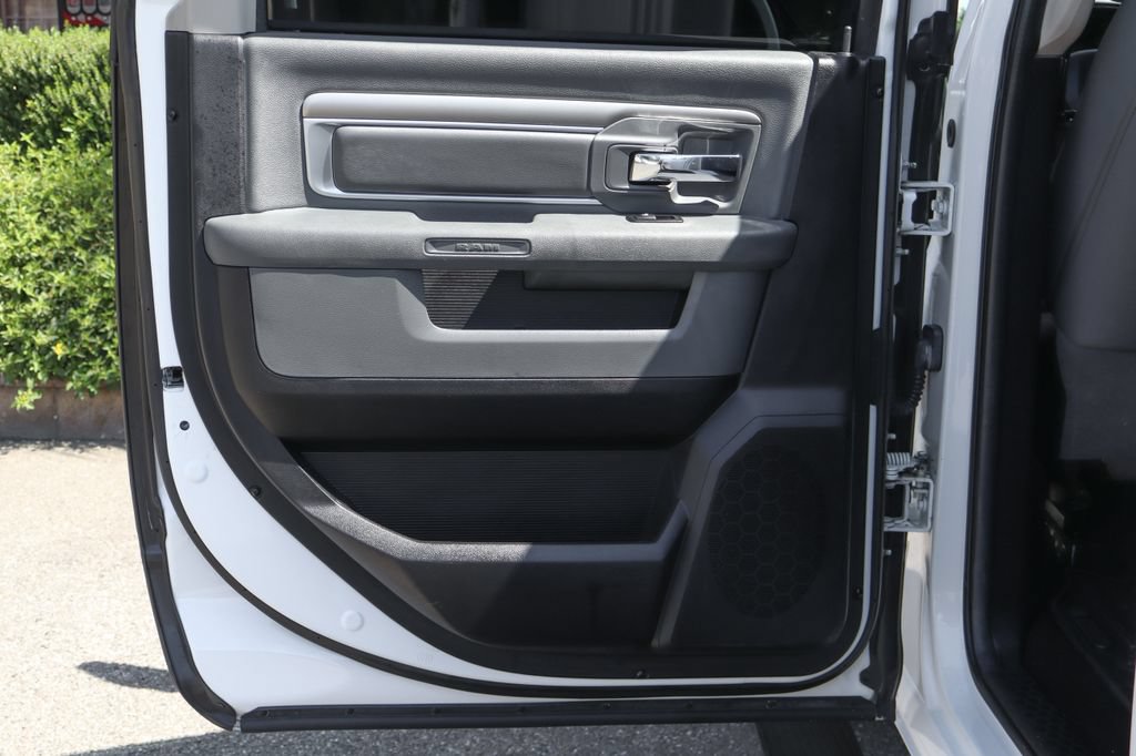 Used 2014 RAM 3500 Big Horn AWD/4WD image 44