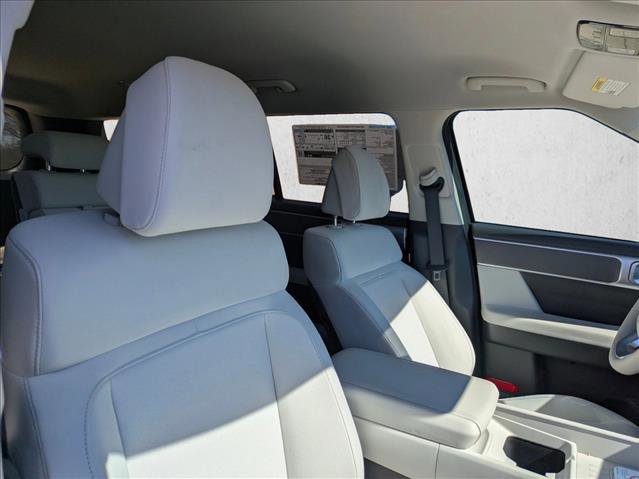 New 2026 Hyundai Santa Fe SE FWD image 18