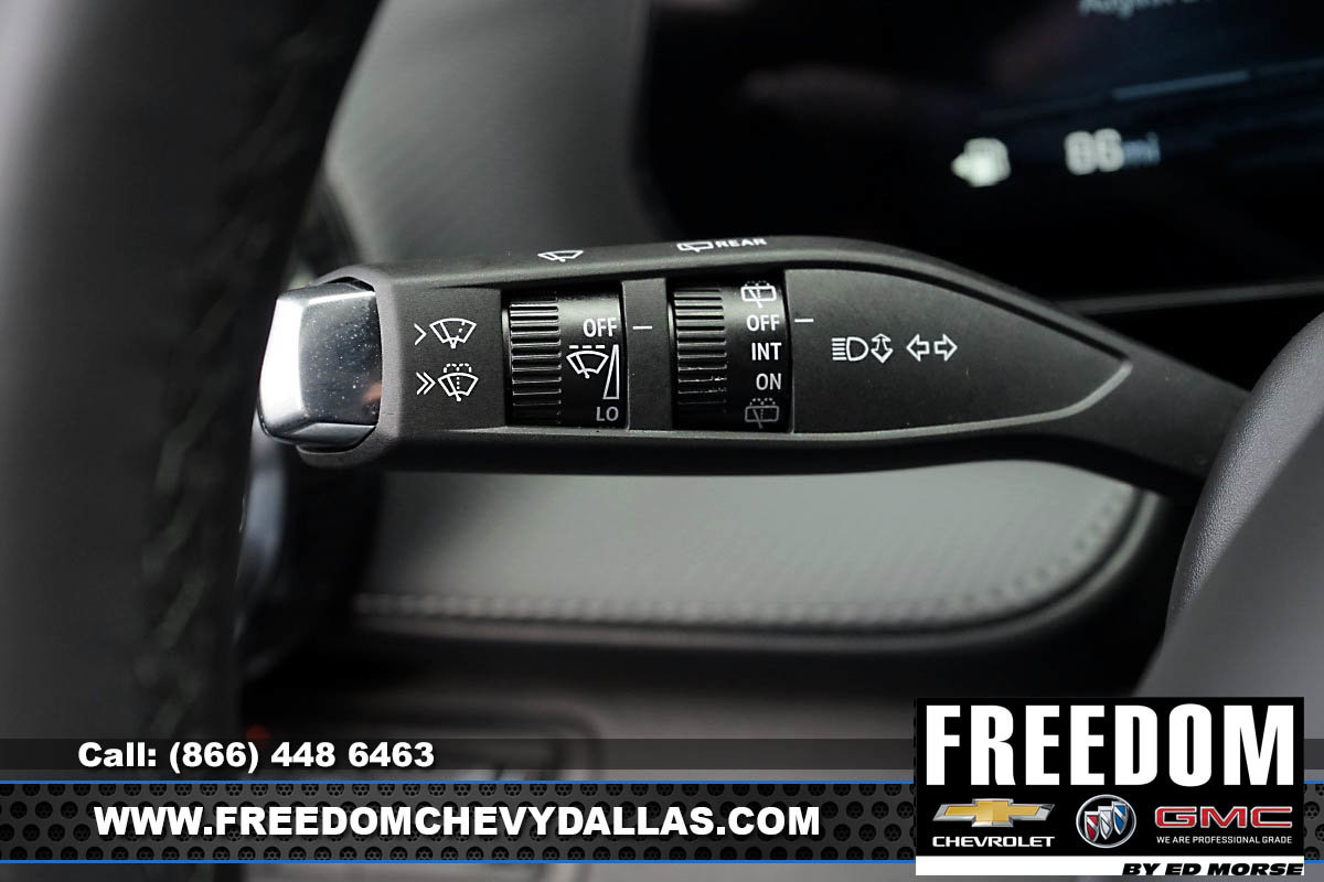 New 2025 Chevrolet Equinox LT w/ Safety and Technology Package image 28