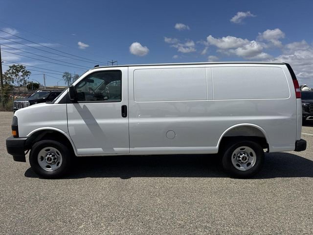 New 2026 GMC Savana 2500 w/ Driver Convenience Package image 5