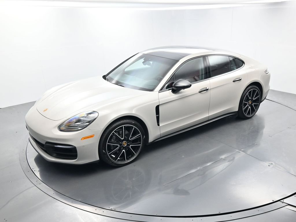 Certified 2022 Porsche Panamera Platinum Edition image 37