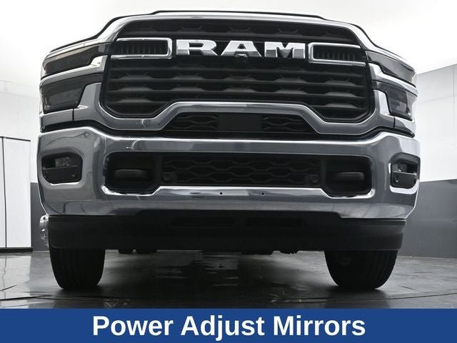 Used 2025 RAM 3500 Big Horn AWD/4WD image 28