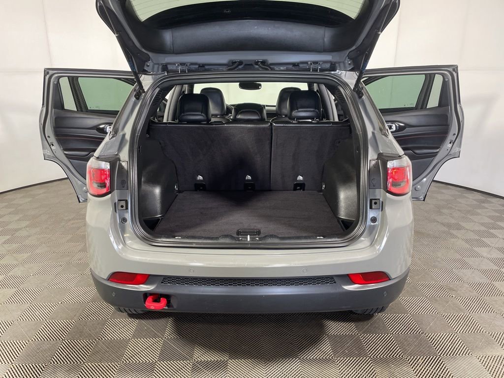 Used 2024 Jeep Compass Trailhawk AWD/4WD image 21