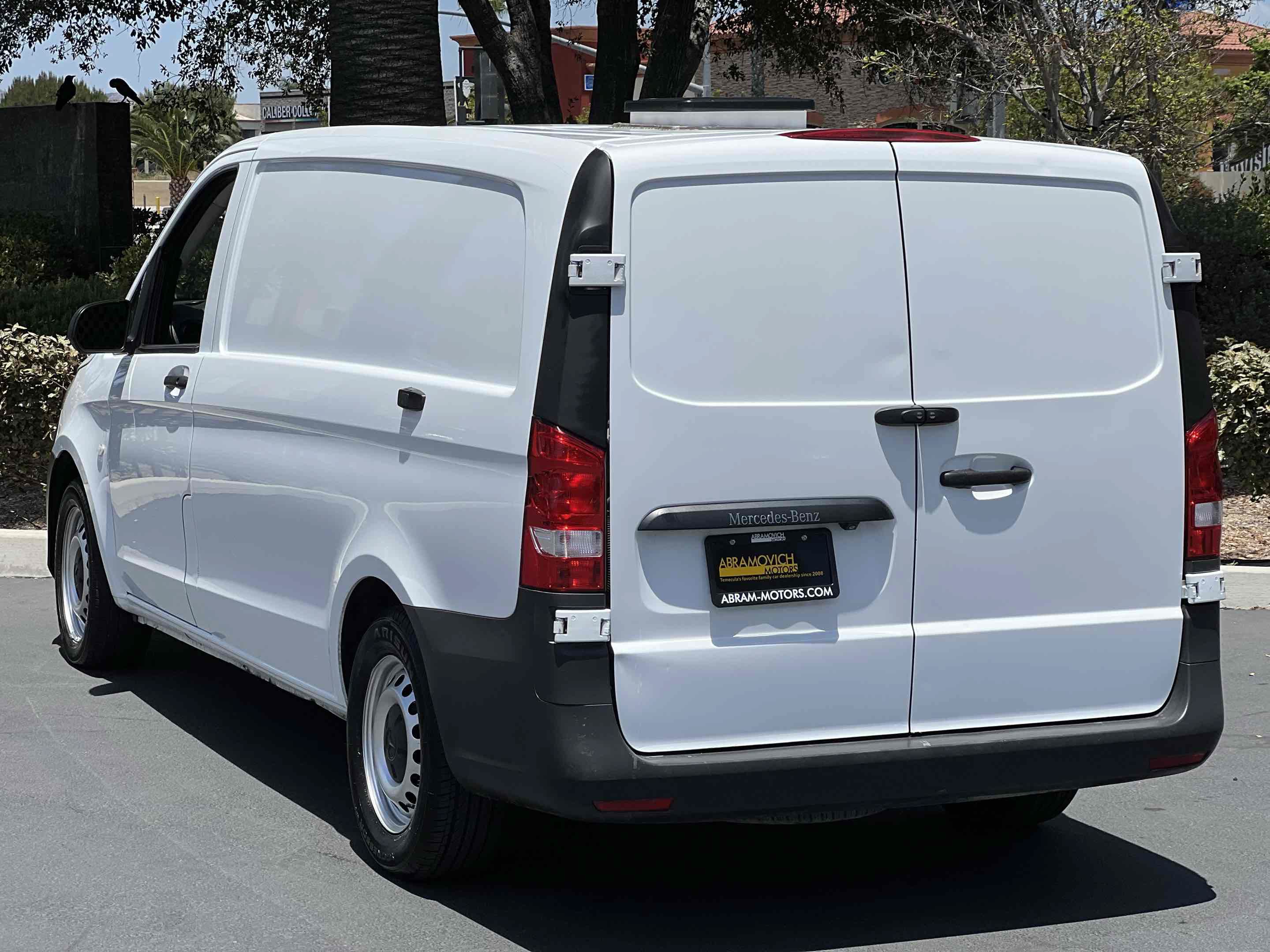 Used 2022 Mercedes-Benz Metris image 24
