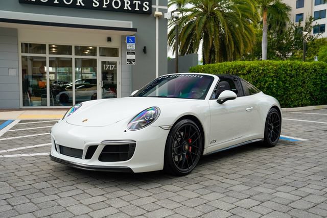 Used 2018 Porsche 911 Targa 4 GTS AWD/4WD image 2