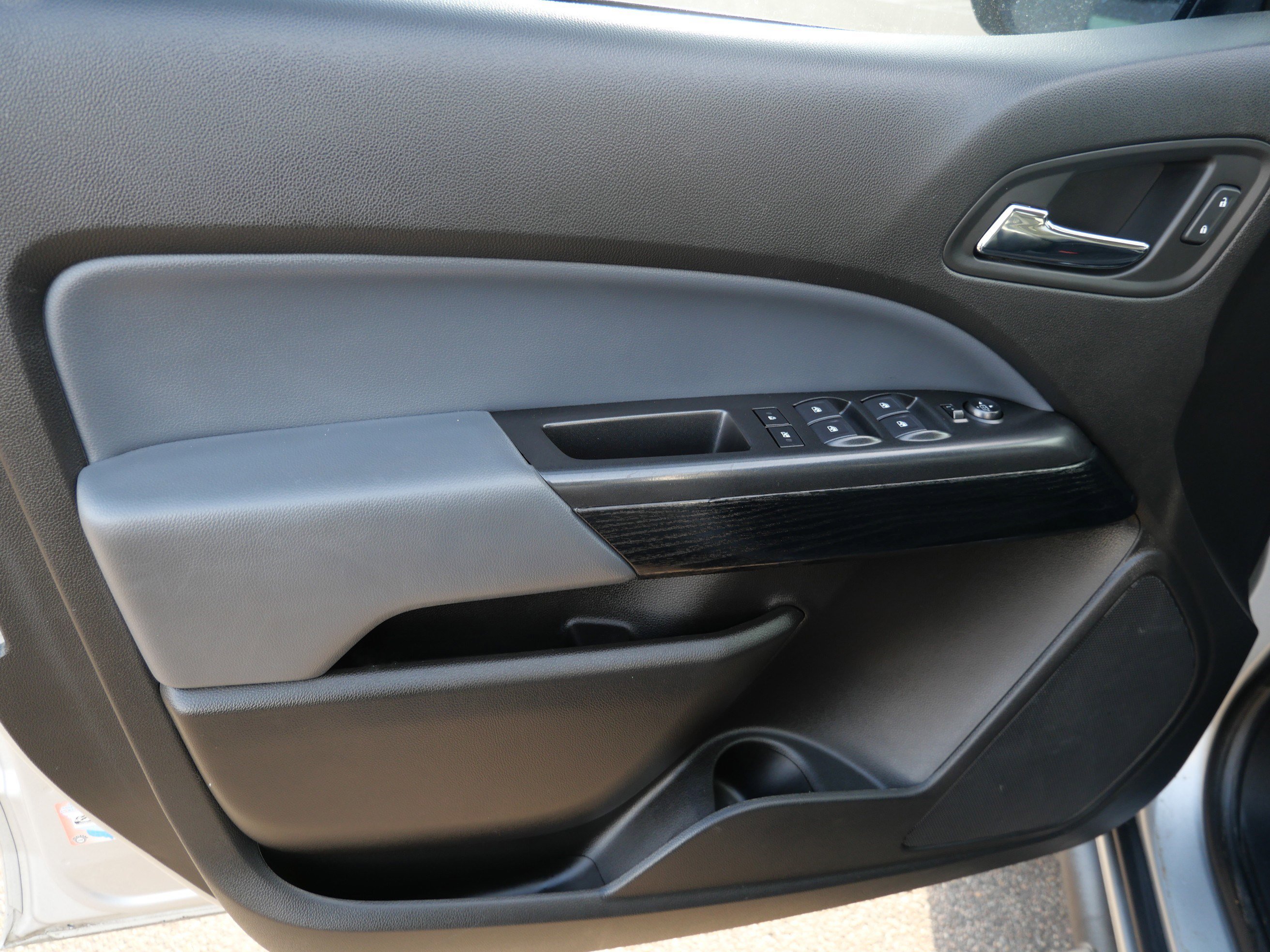 Used 2019 Chevrolet Colorado Z71 image 21