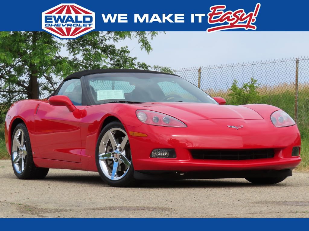 Used 2007 Chevrolet Corvette Convertible w/ Preferred Equipment Group RWD image 1