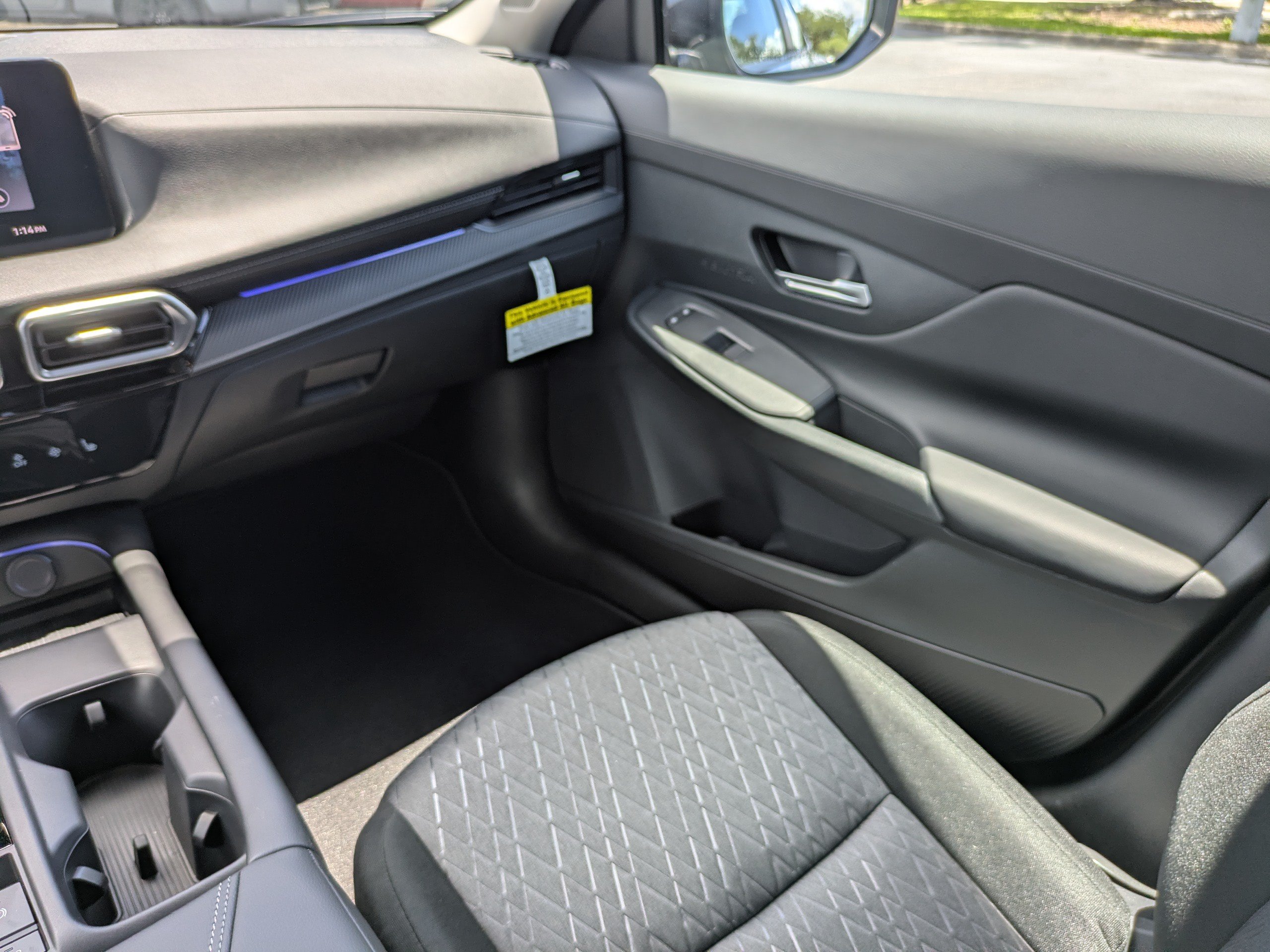 New 2026 Nissan Sentra SV w/ SV Convenience Package FWD image 18