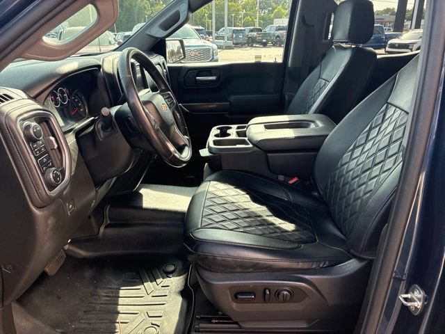 Used 2021 Chevrolet Silverado 1500 LT AWD/4WD image 17