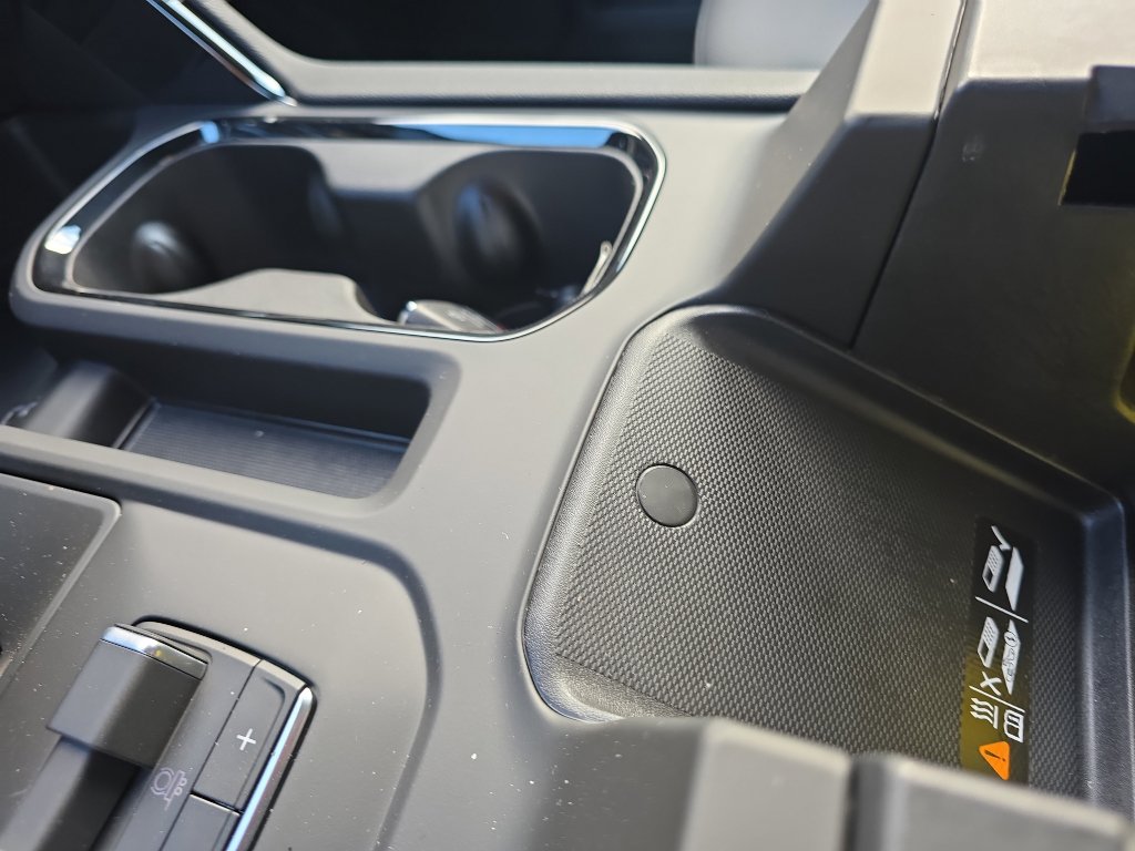 New 2026 GMC Sierra 1500 AT4 w/ AT4 Premium Package image 32