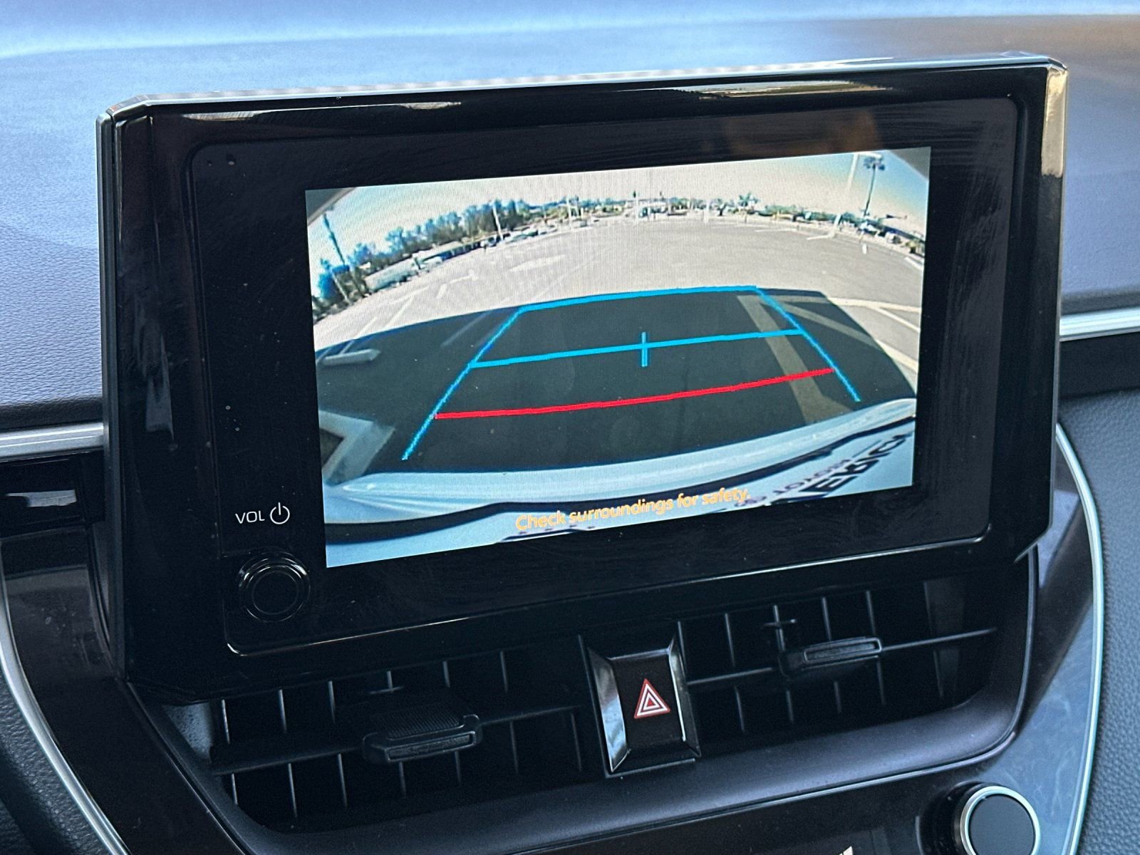 Used 2025 Toyota Corolla LE FWD image 16