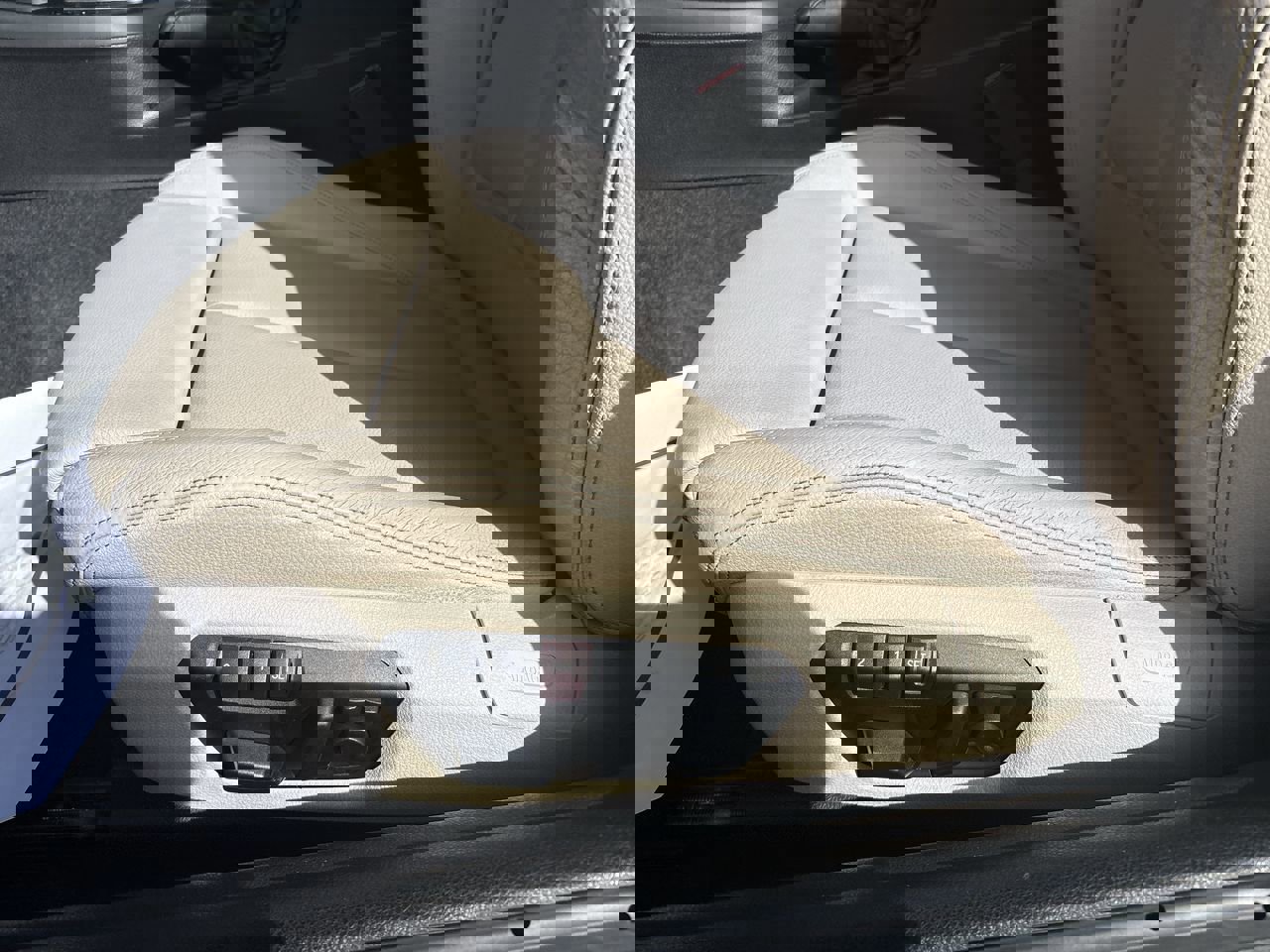 Used 2015 BMW M235i xDrive Coupe image 15