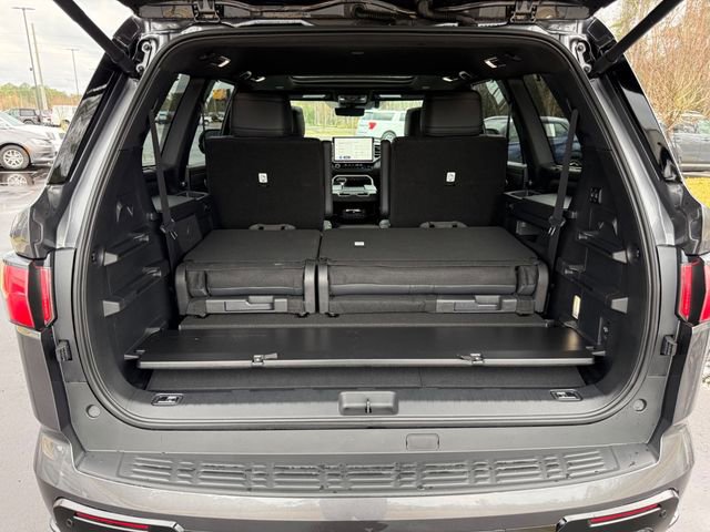 Used 2025 Toyota Sequoia Platinum image 11