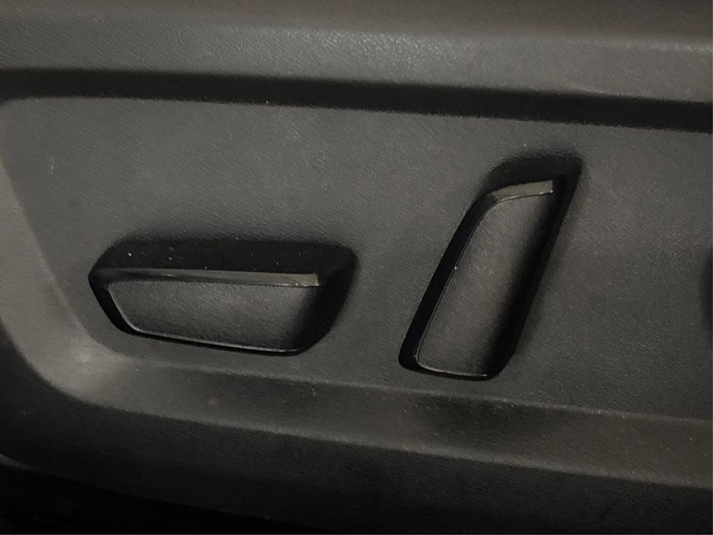 Certified 2023 Nissan Rogue SV image 37