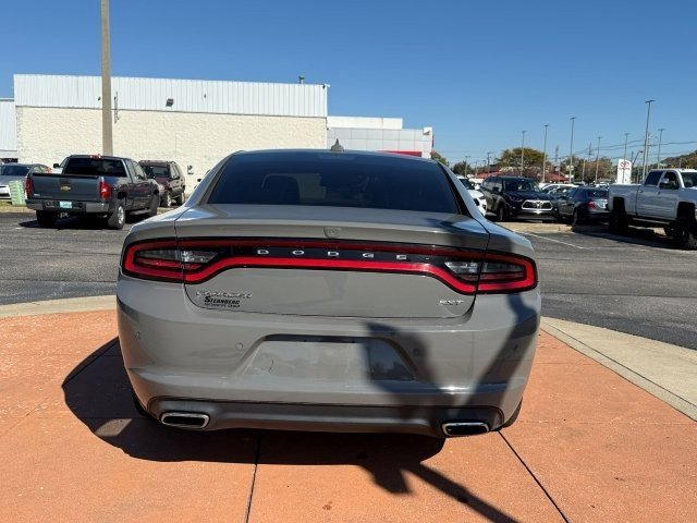 Used 2018 Dodge Charger SXT Plus w/ Driver Confidence Group image 5