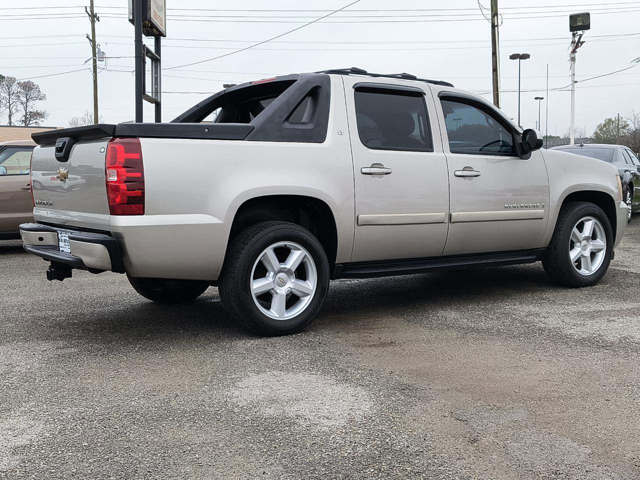 Used 2008 Chevrolet Avalanche LT RWD image 7