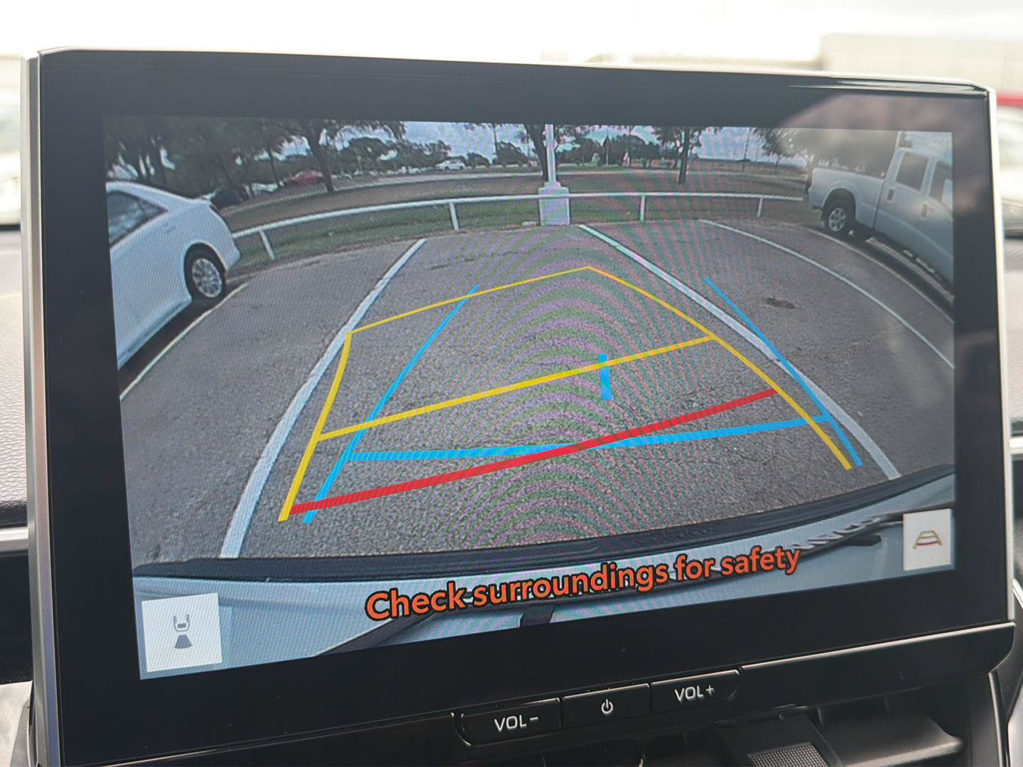Certified 2026 Toyota Corolla Cross XLE FWD image 30